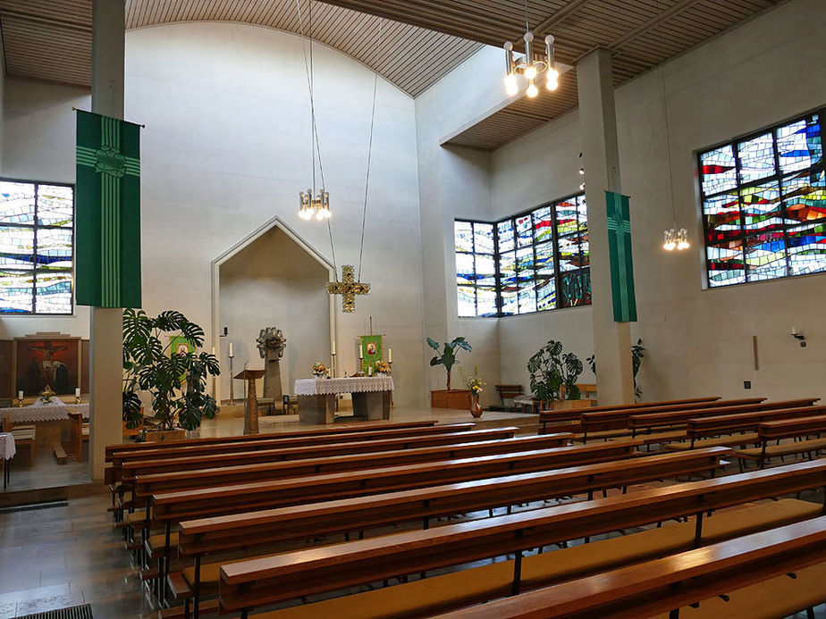 Die katholische Pfarrkirche St. Maria, Wolfhagen (Foto: Karl-Franz Thiede)